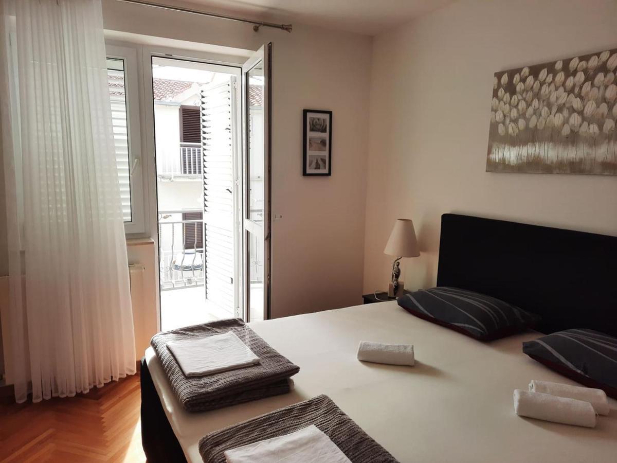 Apartments Rose Loboja Makarska Extérieur photo