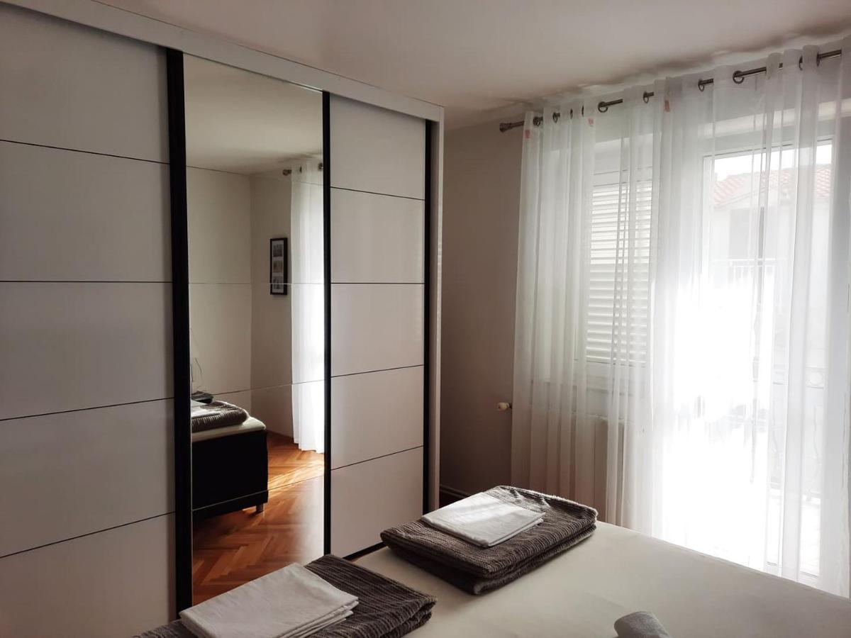 Apartments Rose Loboja Makarska Extérieur photo