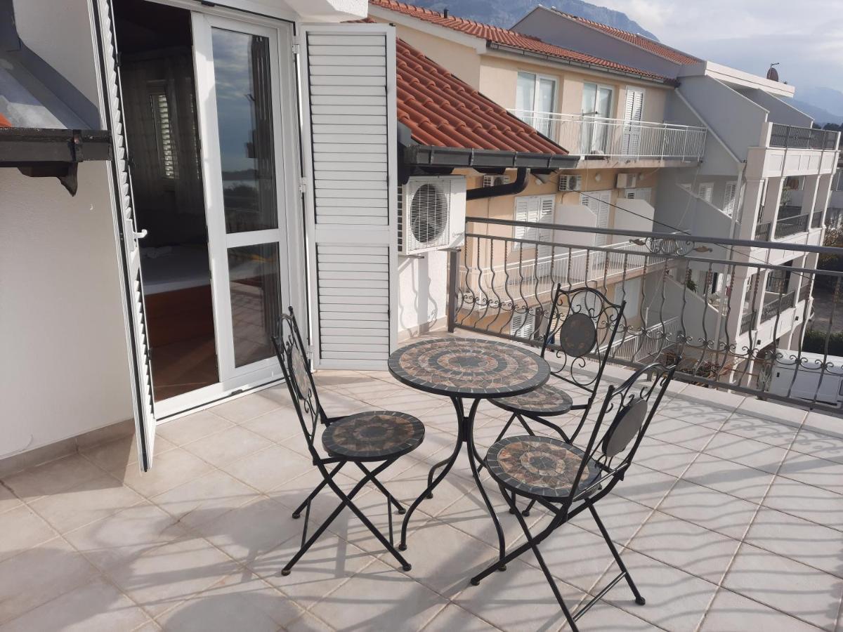 Apartments Rose Loboja Makarska Extérieur photo