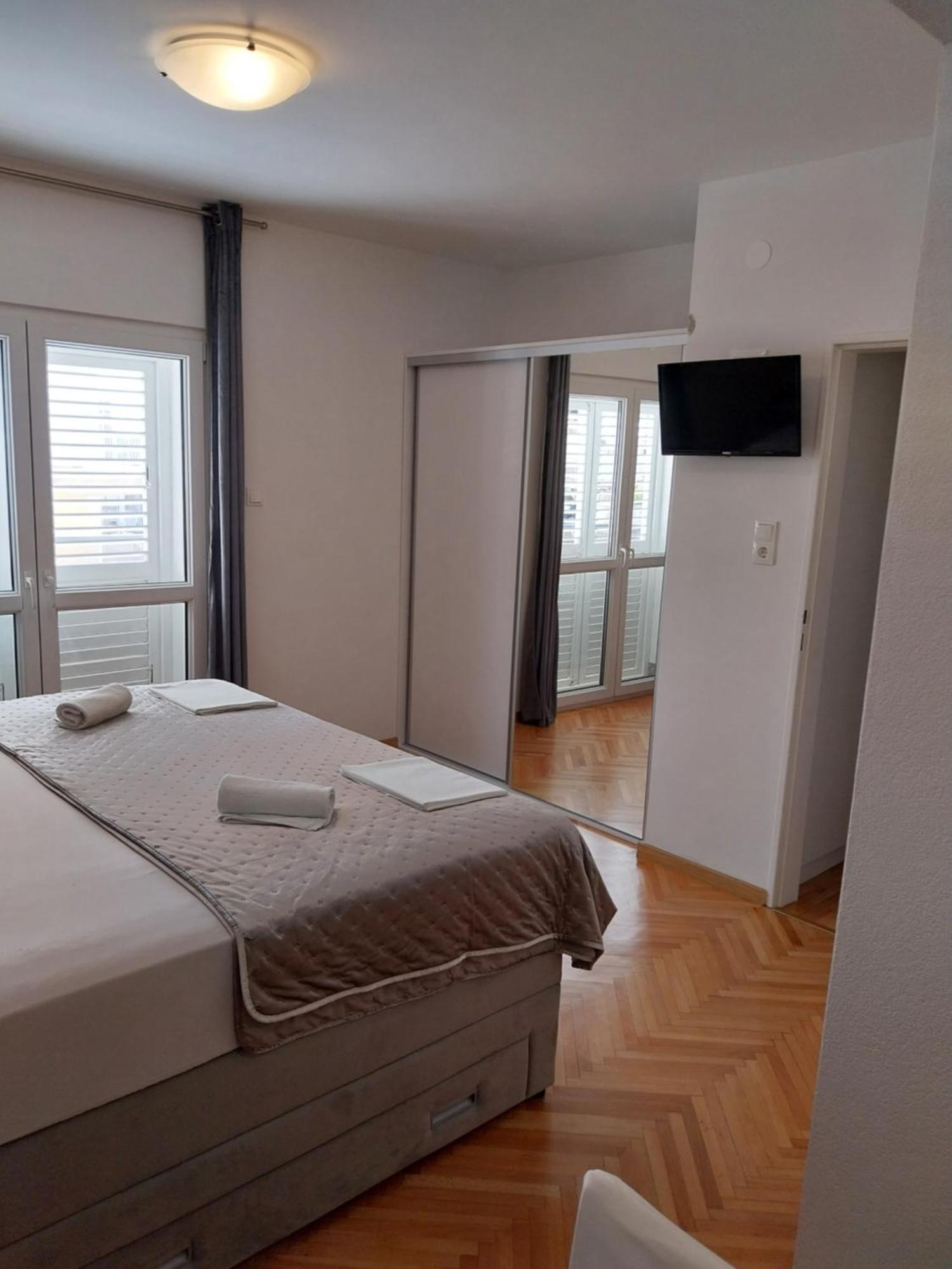 Apartments Rose Loboja Makarska Extérieur photo