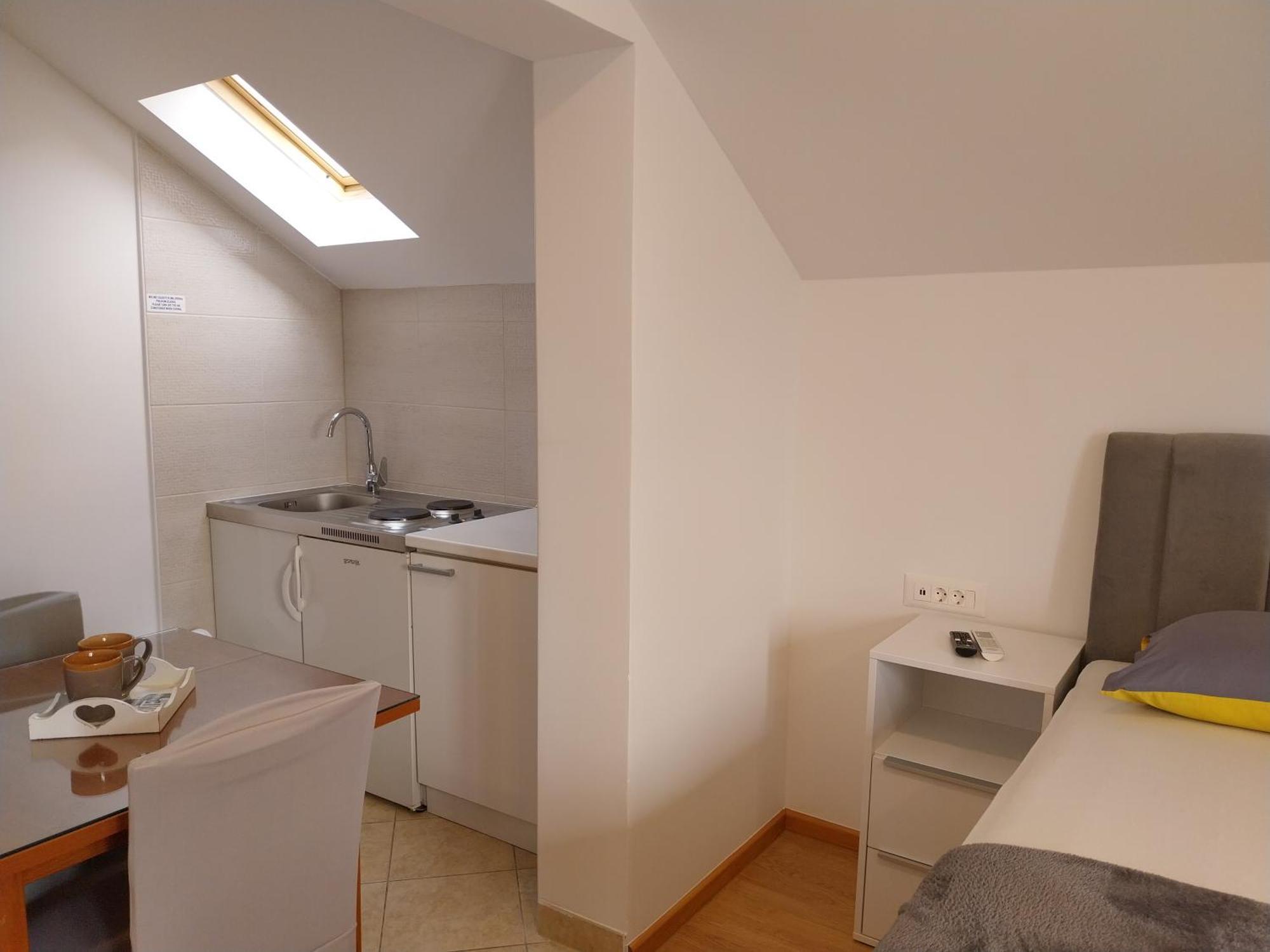 Apartments Rose Loboja Makarska Extérieur photo